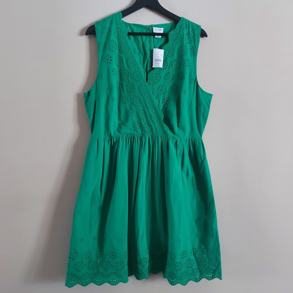 J.Crew v neck scalloped edge green dress - Picture 2 of 7
